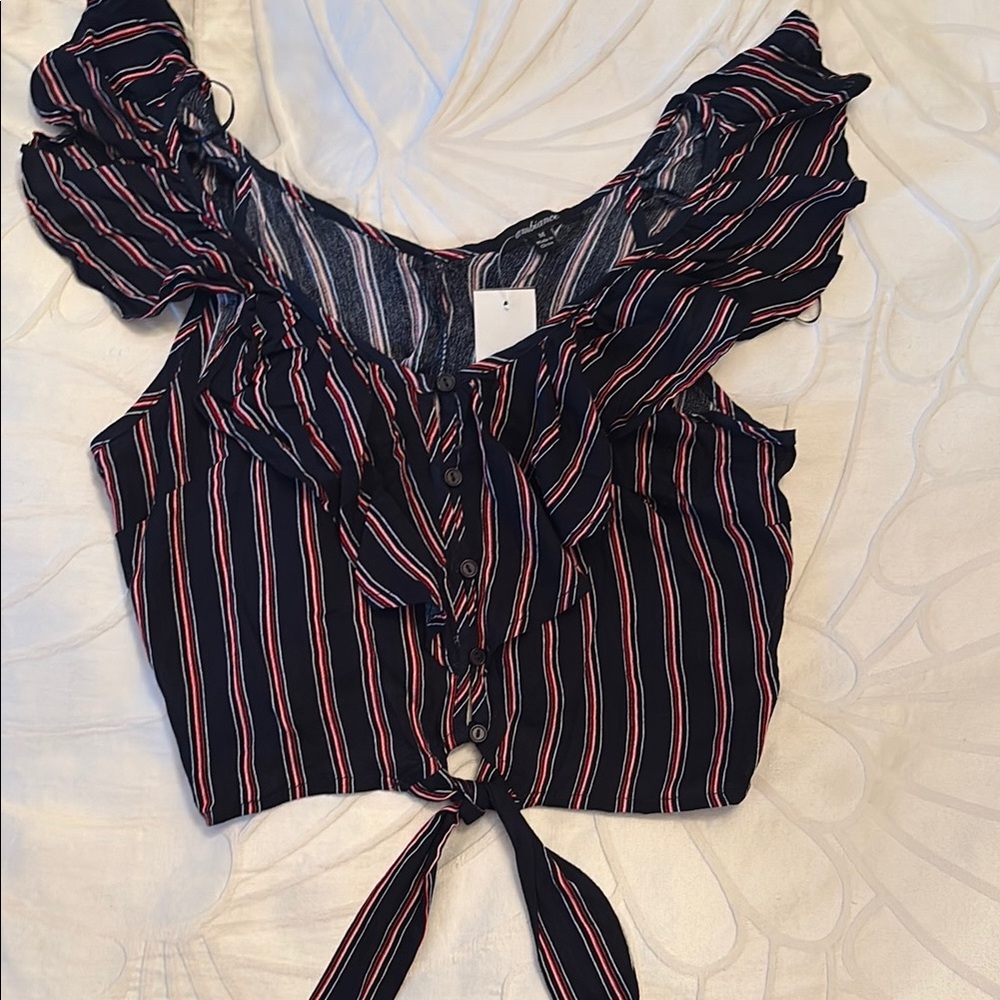 🆕 Striped Ruffle Tie-Front Top